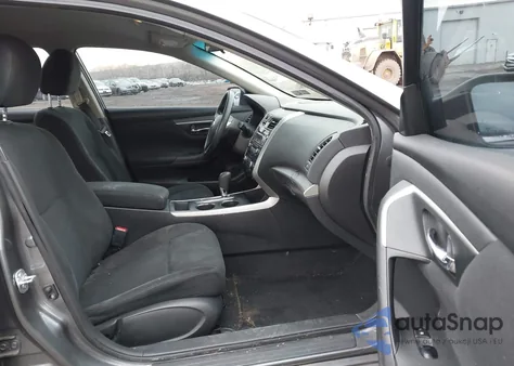 2015 Nissan Altima 2.5 S from USA, damaged, VIN 1N4AL3AP1FC226375